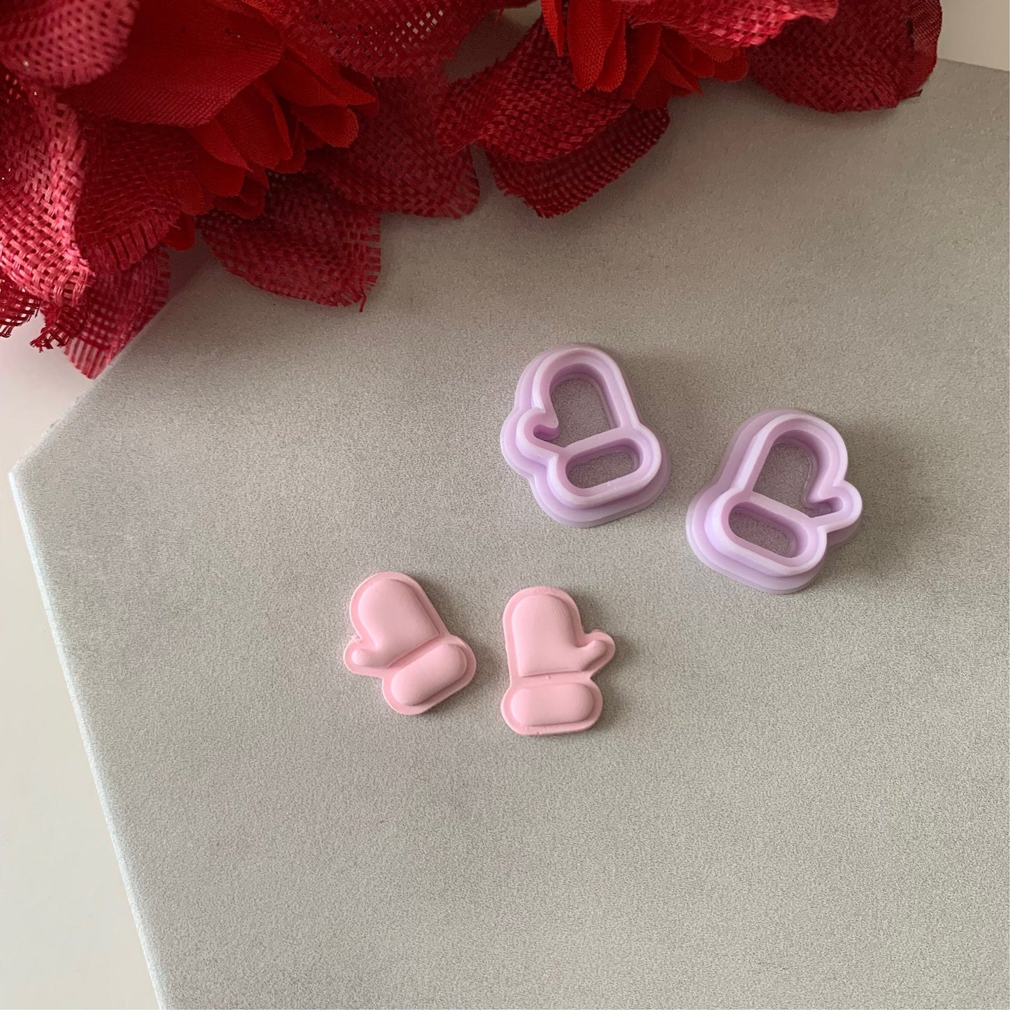 Snow Gloves Cutter | 0.75"-1.25" | Winter Polymer Clay Cutters Holiday Christmas Earrings Cutter