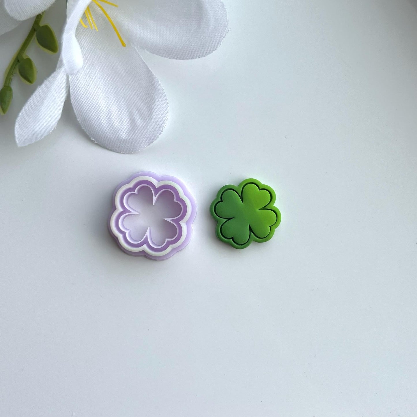 Shamrock Outline Cutter | 0.75"-1.25" | Polymer Clay Cutter Earrings