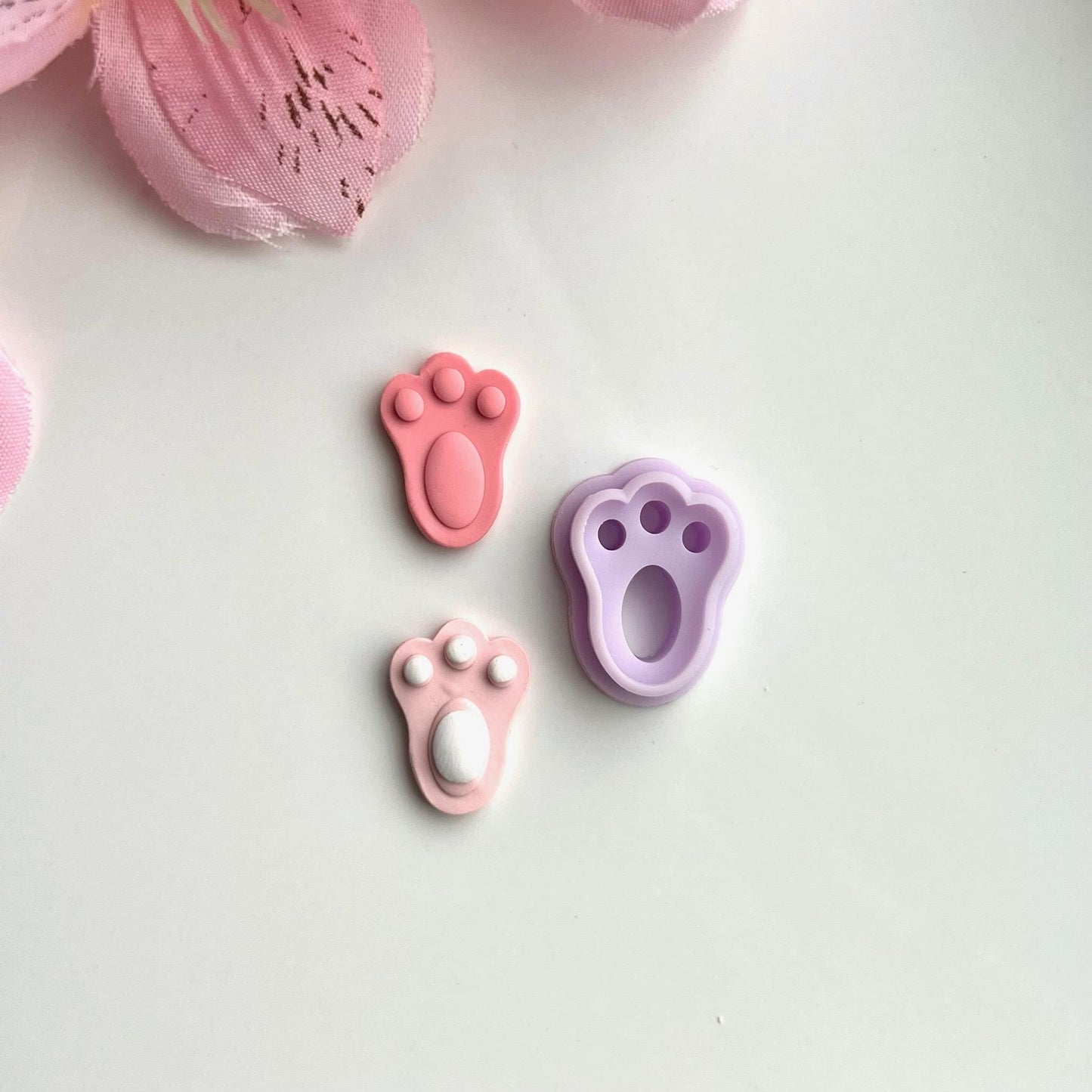 Easter Bunny Foot Cutter | 0.75"-1.25" | Polymer Clay Cutter Earrings Easter Spring