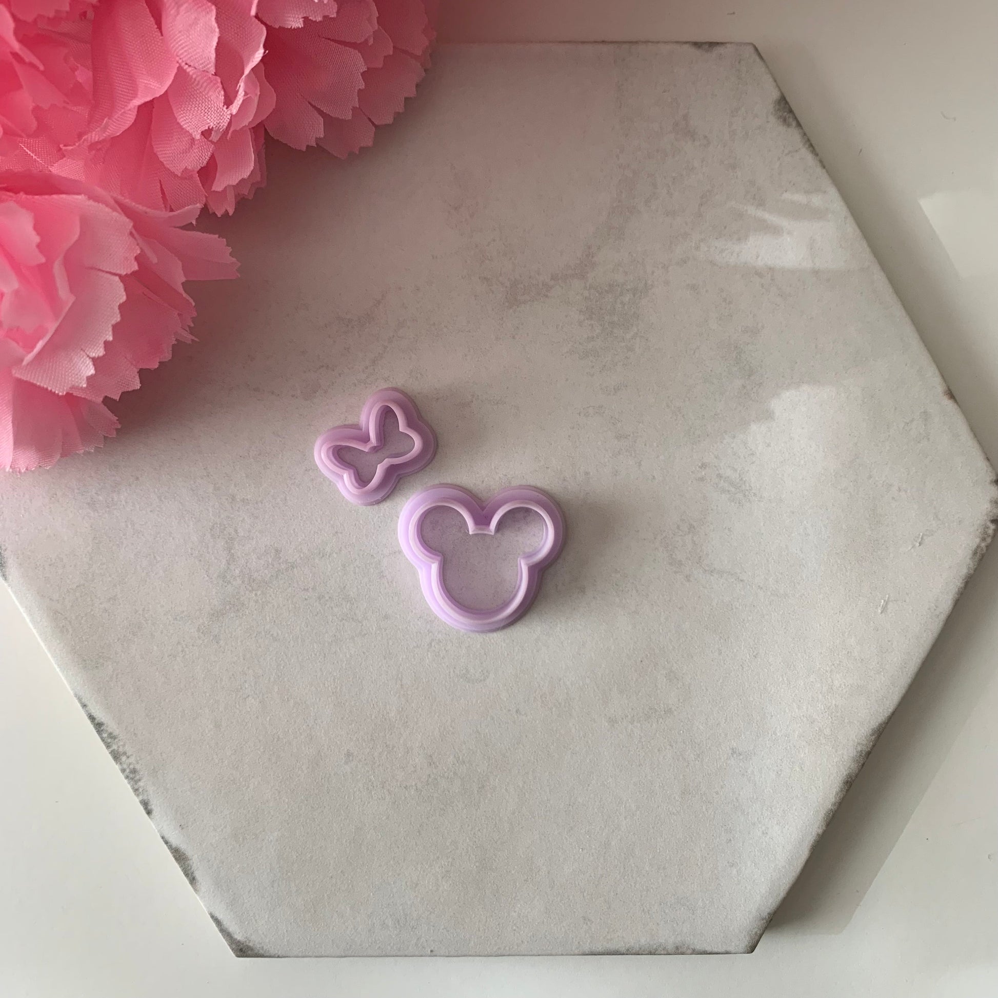 Mouse Head with Bow Cutter | 0.75"-1.25" | Minnie Polymer Clay Cutter