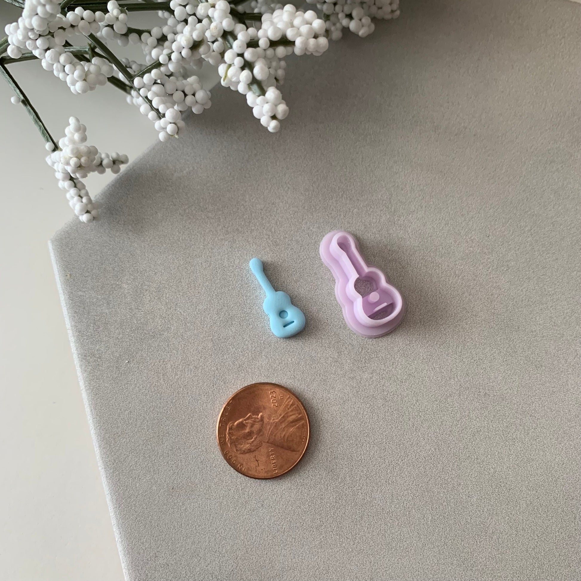 Guitar Cutter | 0.75"-1.25" | Polymer Clay Cutter Earrings Banjo Stud