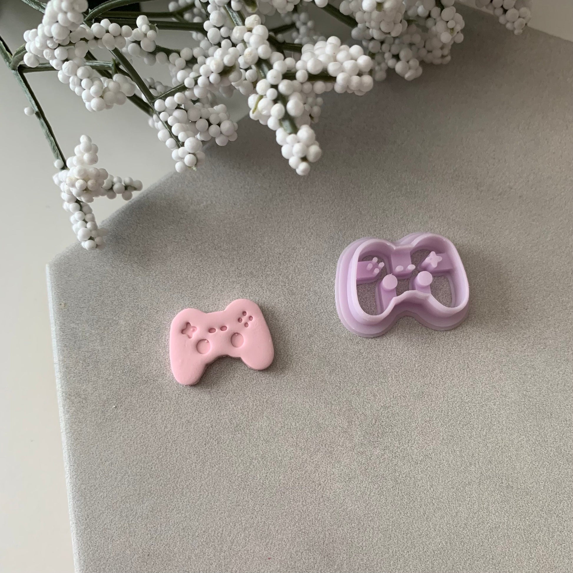 Game Controller Cutter | 0.75"-1.25" | Polymer Clay Cutter Earrings