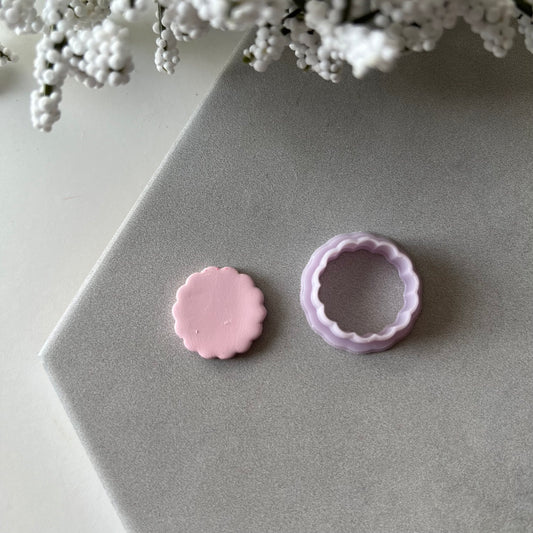 Scalloped Circle Cutter | 0.75"-1.25" | Polymer Clay Cutter Earrings